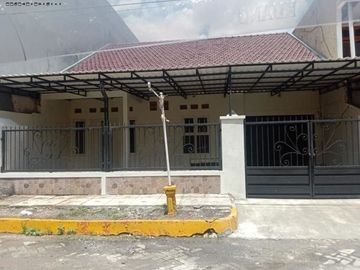 Rumah Rungkut Mejoyo Selatan SIAP HUNI ROW 3 MOBIL
