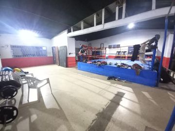casa-local en arriendo/venta en las delicias. Cod V10651