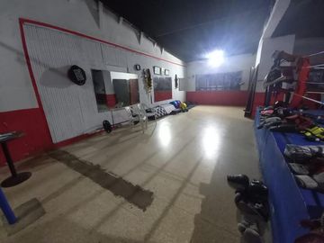 casa-local en arriendo/venta en las delicias. Cod V10651