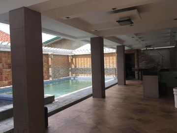 House and Lot for Sale with 5 Bdr and Swimming pool in Angel