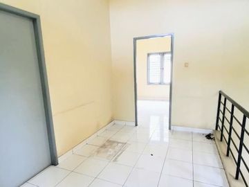 LANGKA GADING SERPONG SEBERANG MALL SMS CLUSTER ASMINE MURAH