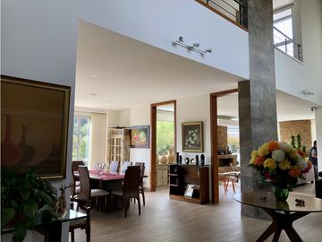 Venta de Casa Campestre en el Alto de Palmas