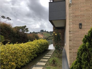 Venta de Casa Campestre en el Alto de Palmas