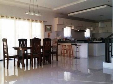 4Bedroom With 5 C.R Furnished House For Rent In Hensonville