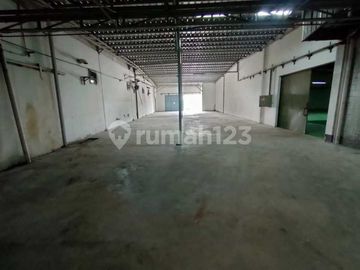Disewakan Gudang Ijin Industri di Pasar Kemis Tangerang