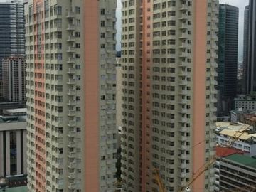 For sale Condo in Makati Chinor roces ave Rent to Own Condo near Techzone