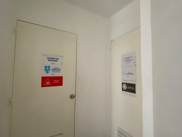 casa en venta en tequendama. Cod V16627