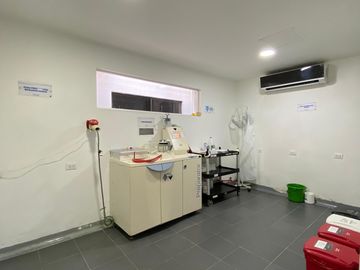 casa en venta en tequendama. Cod V16627