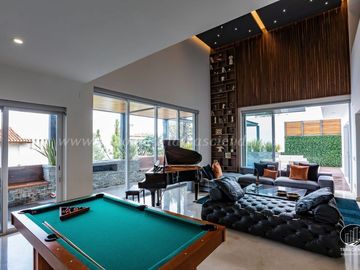 Residencia de Lujo en Venta en Virreyes, Zona Andares, Zapopan, Jal.