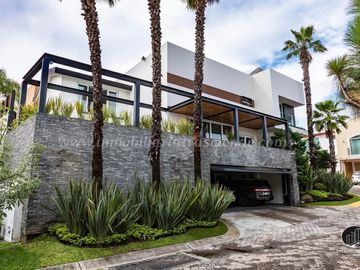 Residencia de Lujo en Venta en Virreyes, Zona Andares, Zapopan, Jal.