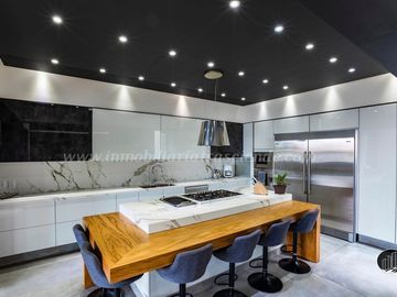 Residencia de Lujo en Venta en Virreyes, Zona Andares, Zapopan, Jal.
