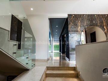 Residencia de Lujo en Venta en Virreyes, Zona Andares, Zapopan, Jal.