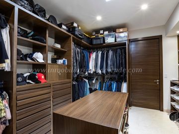 Residencia de Lujo en Venta en Virreyes, Zona Andares, Zapopan, Jal.