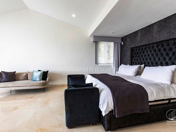 Residencia de Lujo en Venta en Virreyes, Zona Andares, Zapopan, Jal.