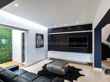 Residencia de Lujo en Venta en Virreyes, Zona Andares, Zapopan, Jal.
