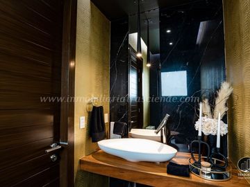 Residencia de Lujo en Venta en Virreyes, Zona Andares, Zapopan, Jal.