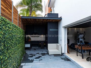 Residencia de Lujo en Venta en Virreyes, Zona Andares, Zapopan, Jal.
