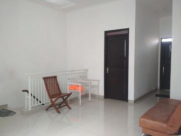 JUAL CEPAT RUMAH MANIS DI LINGKUNGAN STRATEGIS