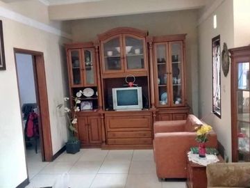 Rumah Nyaman di Sayap Dago Dekat Dipatiukur & Tubagus Ismail