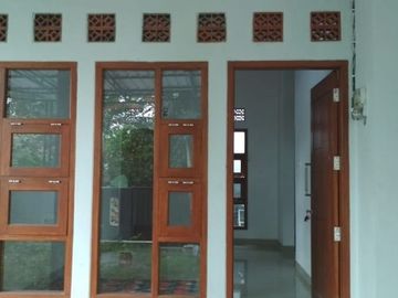 RUMAH SIAP HUNI DI TENGAH SLEMAN 3 KAMAR TIDUR 2 KAMAR MANDI