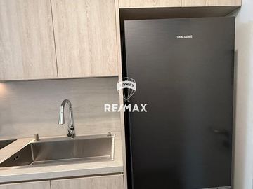 DISEWAKAN APARTEMEN KEMPINSKI LT. 22 UNIT F2 JAKARTA PUSAT