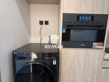 DISEWAKAN APARTEMEN KEMPINSKI LT. 22 UNIT F2 JAKARTA PUSAT