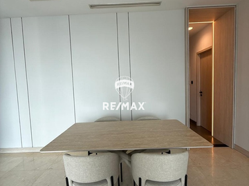 DISEWAKAN APARTEMEN KEMPINSKI LT. 22 UNIT F2 JAKARTA PUSAT
