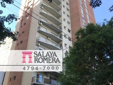 Departamento 4 ambientes con cochera cubierta y baulera - Martinez
