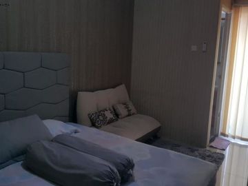 Apt. Gunawangsa Merr Hadap timur View city Full furnish
