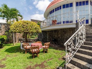 PRECIOSA VILLA EN VENTA