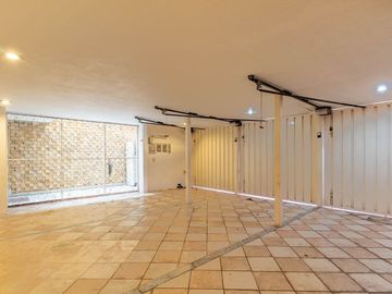 PRECIOSA VILLA EN VENTA