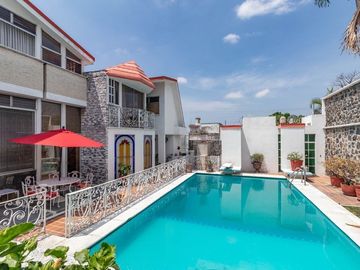 PRECIOSA VILLA EN VENTA