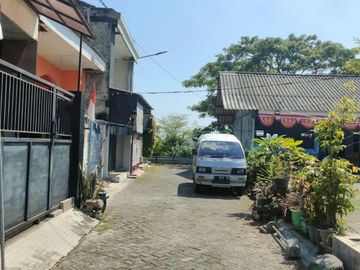 Rumah 2 Lantai Dijual Pondok Benowo Indah Surabaya Barat Luas Tanah 60m2