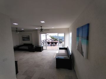 FABULOSA CASA EN RENTA POR NOCHE EN BRISAS DEL MARQUEZ, ACAPULCO DIAMANTE