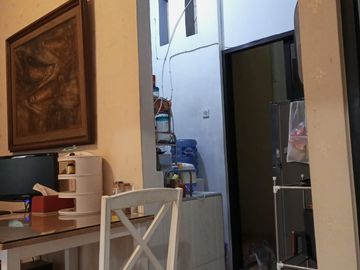 Rumah 2 Lantai Dekat UPJ Bintaro Ciputat Tangsel