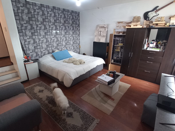 Funcional Casa a la Venta, Sector Condado, 23 de Junio