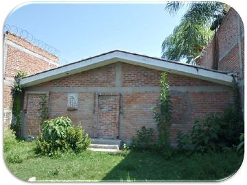 Se vende casa en Tomelopitos