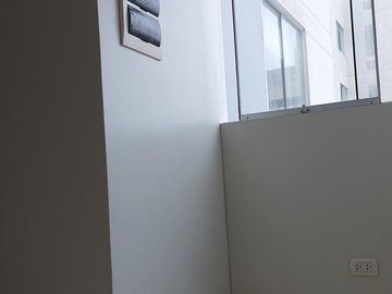 VENTA DE HERMOSO DEPARTAMENTO Y COCHERA EN MAGDALENA,  PISO 11, CUADRA 29 AV. BRASIL