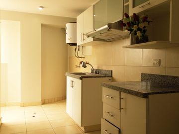 VENTA DE HERMOSO DEPARTAMENTO Y COCHERA EN MAGDALENA,  PISO 11, CUADRA 29 AV. BRASIL