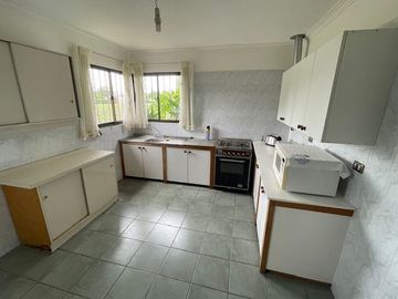 VENDE HERMOSA CASA RAUCO (CURICO)
