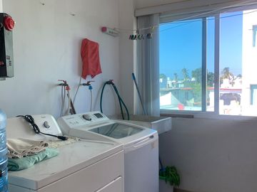 DEPARTAMENTO EN VENTA CON ELEVADOR Y ALBERCA CERCA DE PLAZA COMERCIAL EL DORADO