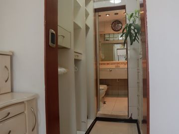 VENDO CASA A UNA CUADRA DE LA PLAYA DE PIMENTEL