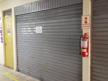 OPORTUNIDAD COMERCIAL MUY BUENA UBICACIÓN