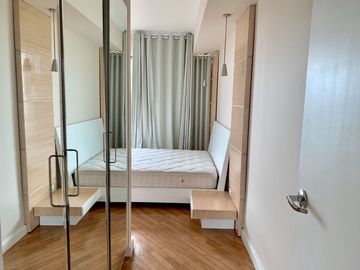 FOR SALE: Furnished 2BR in Joya, Rockwell Makati