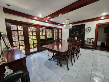 CDN - FOR SALE: 5 Bedroom House and Lot in UP Village, Diliman, Quezon City