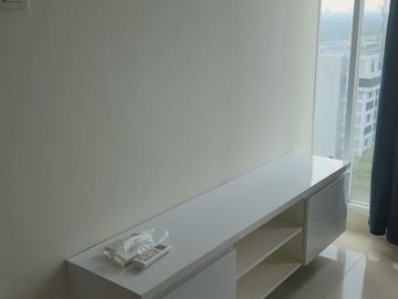 Dijual/Disewakan Apartemen Treepark BSD City Tangerang Selatan 1 Bedroom Fully Furnished Bagus Nyaman Siap Huni