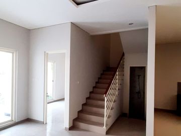 Dijual Rumah Baru Gress Minimalis Di Perumahan Purimas-Rungkut