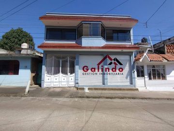 VENTA DE CASA CON 5 RECAMARAS Y LOCAL COMERCIAL ACEPTO CREDITO BANCARIO