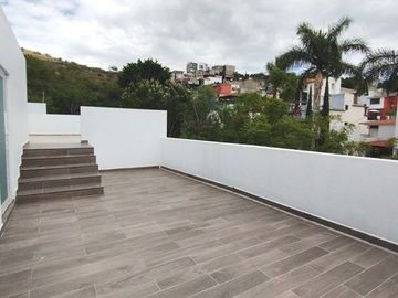 CASA EN VENTA LOMAS DEL CRESTON CERCA ISSSTE EN OAXACA