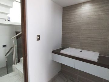 CASA EN VENTA LOMAS DEL CRESTON CERCA ISSSTE EN OAXACA